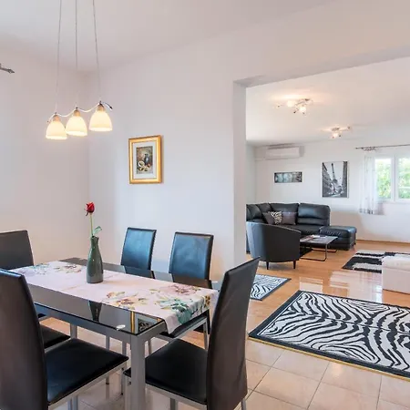 Gorana Apartament